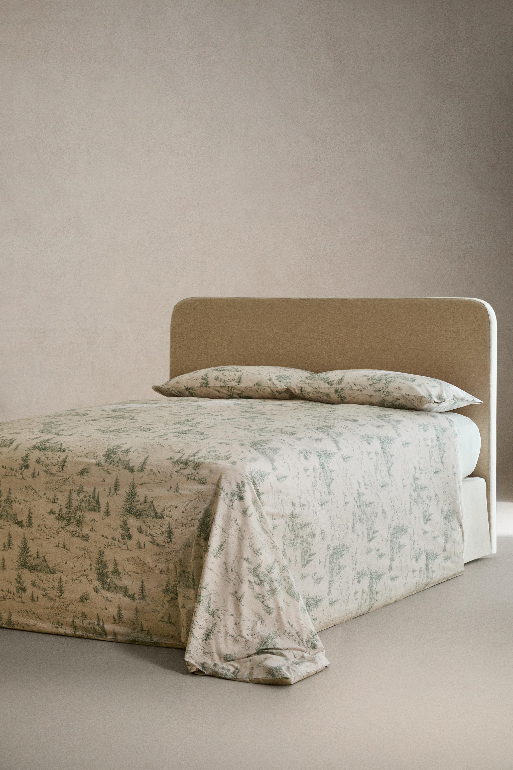 CHRISTMAS TOILE DE JOUY PERCALE DUVET COVER